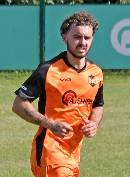 Max Edgecombe - provided the cross for Wellington's goal before being sin binned.