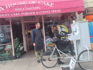 Piano bike girl is in town